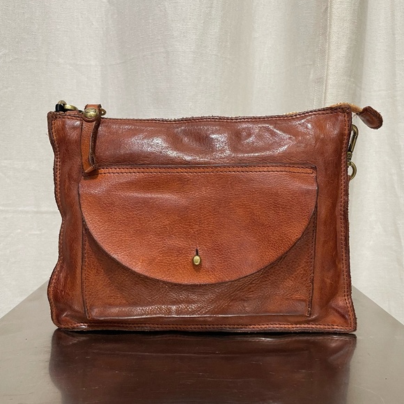 Campomaggi Shoulder Bag in Cognac